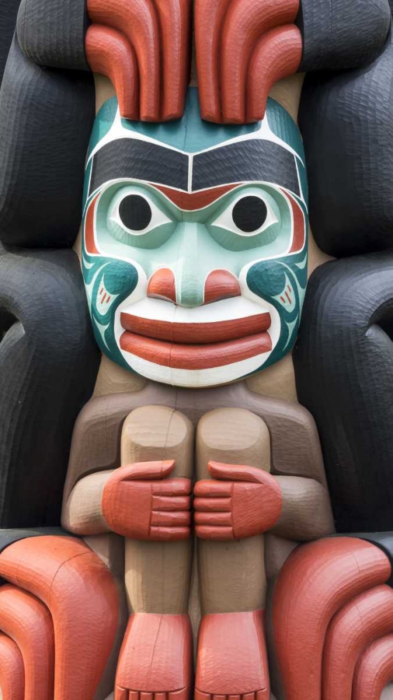 USA, Washington State, Jamestown Totem art PR